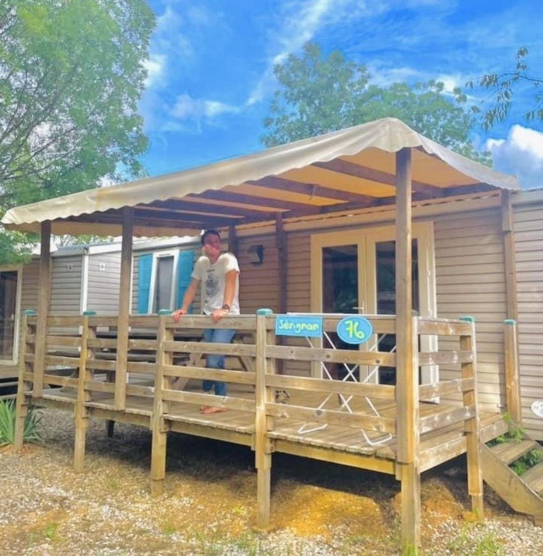 Camping Paradis Family Les Rives De L'Herault Жиняк Екстериор снимка