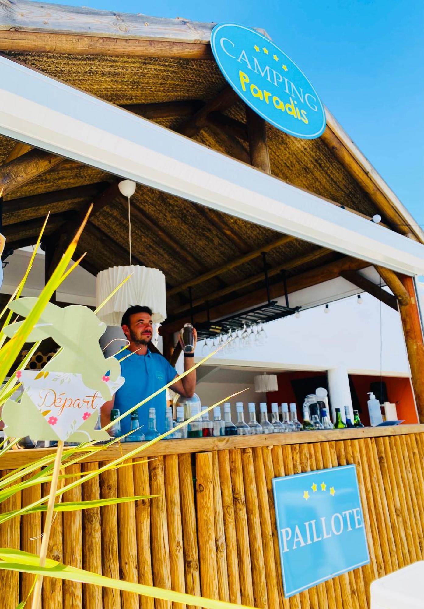 Camping Paradis Family Les Rives De L'Herault Жиняк Екстериор снимка